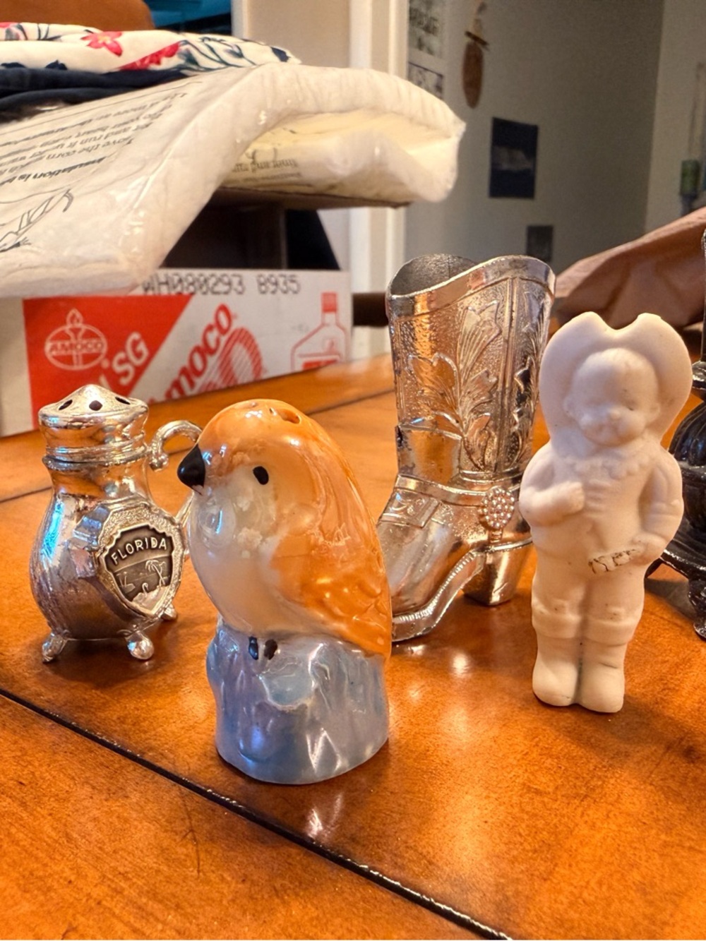 Lot Of Miniatures And Vintage green Glass Toothpick Holder - Picture 12 of 13